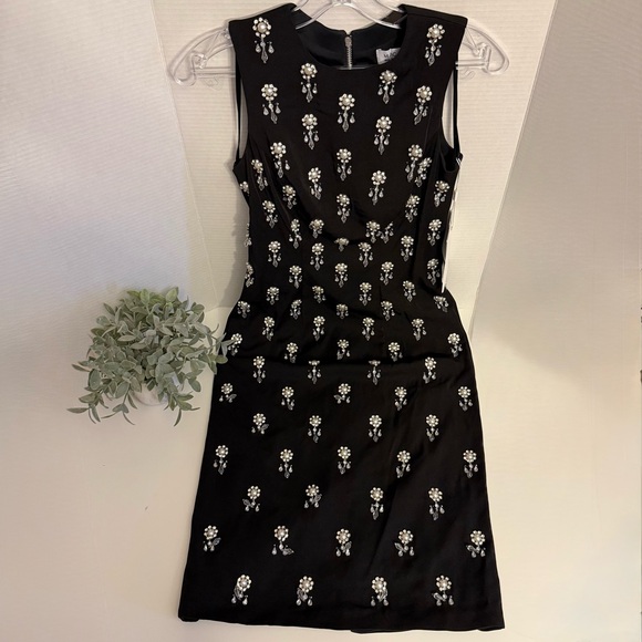 Mac Duggal Embellished Sleeveless Fitted Cocktail Dress Women’s Size 2 - Picture 15 of 17